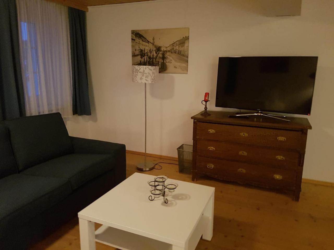 Pension Sunnseitn - Gasthof - Cafe - Weinkeller Haslach an der Mühl Buitenkant foto